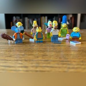 8 Simpsons Family Lego figurines